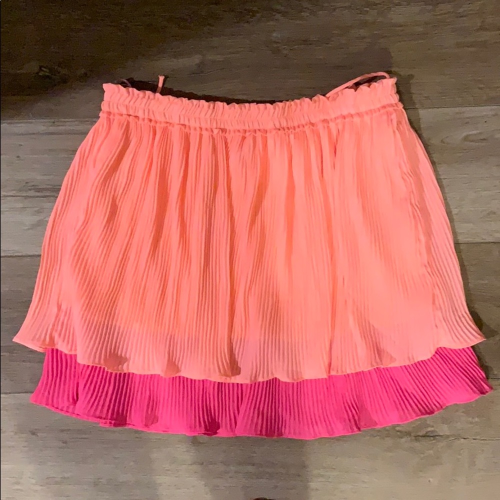 Strapless peach/pink shirt
